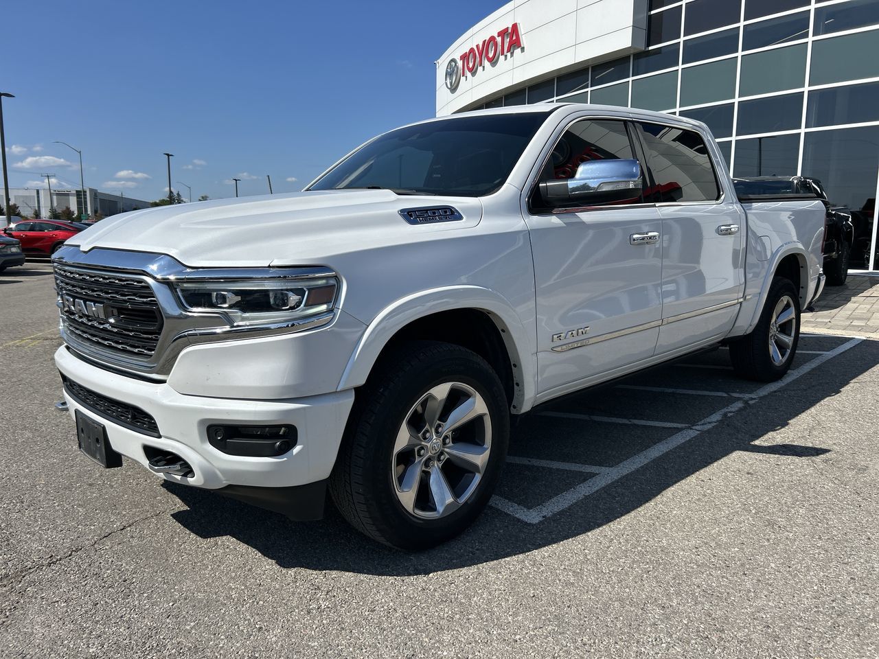 2020 Ram RAM 1500 Crew Cab 4x4 (dt)
