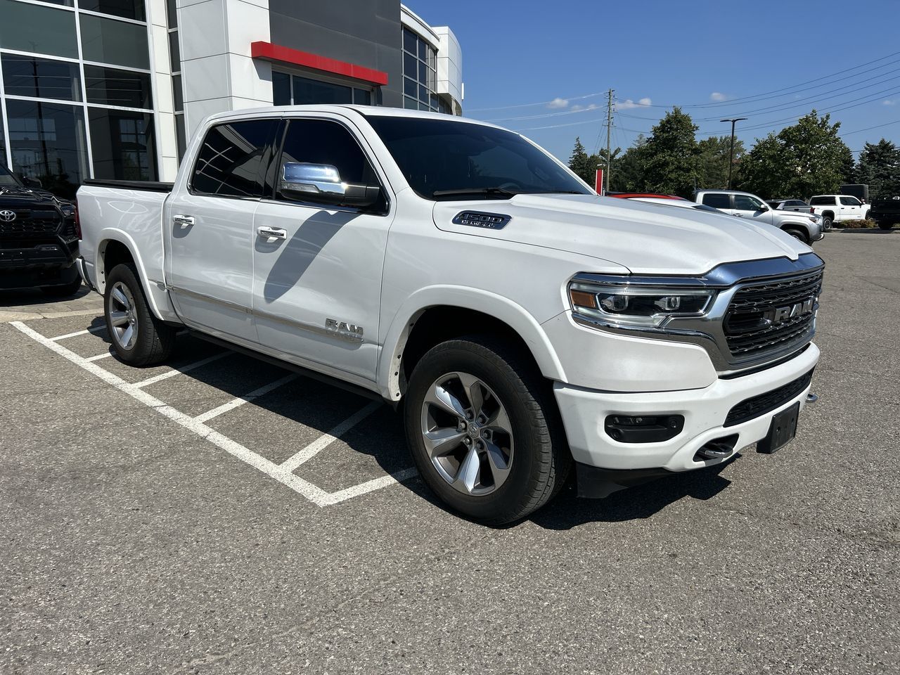 2020 Ram RAM 1500 Crew Cab 4x4 (dt)
