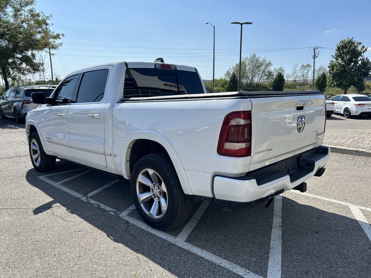2020 Ram RAM 1500 Crew Cab 4x4 (dt)