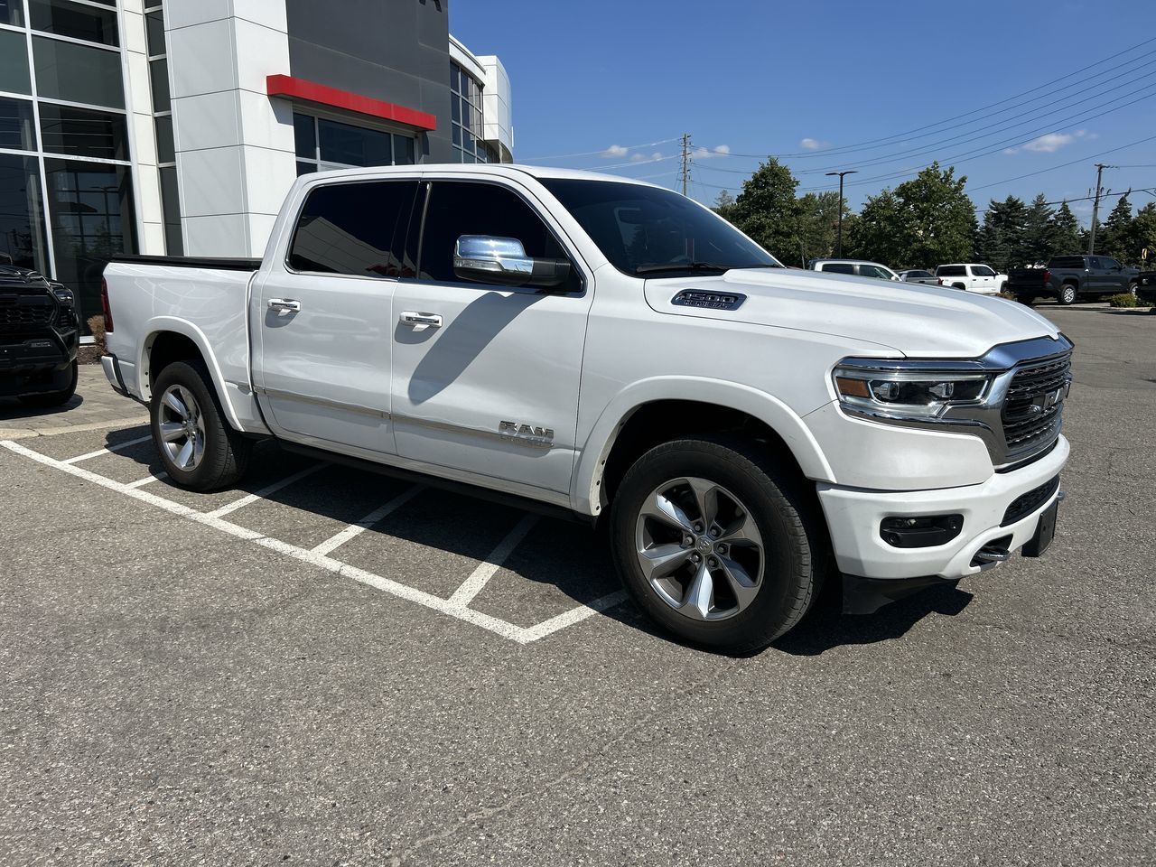 2020 Ram RAM 1500 Crew Cab 4x4 (dt)