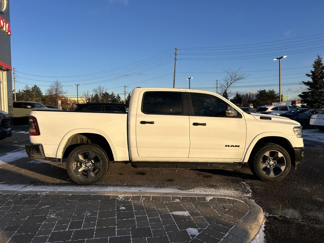 2023 Ram RAM 1500 Crew Cab 4x4 (DT)