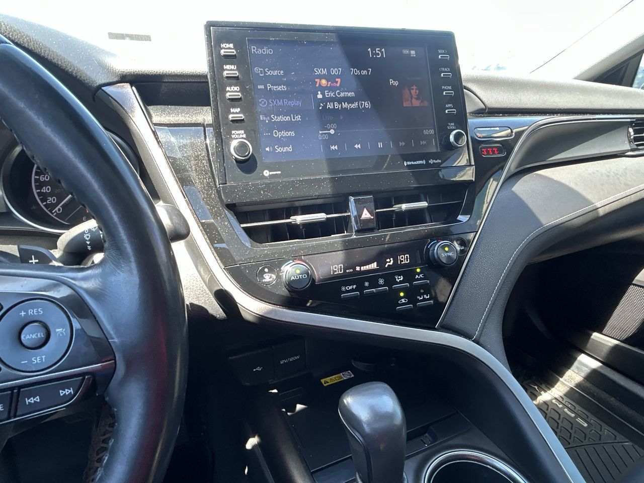 2022 Toyota Camry Hybrid in Bolton, Ontario