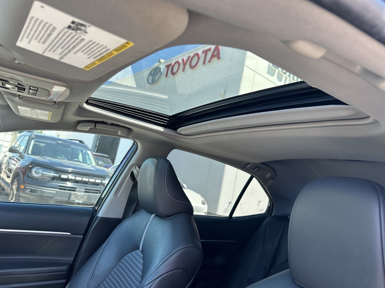 2022 Toyota Camry Hybrid in Bolton, Ontario