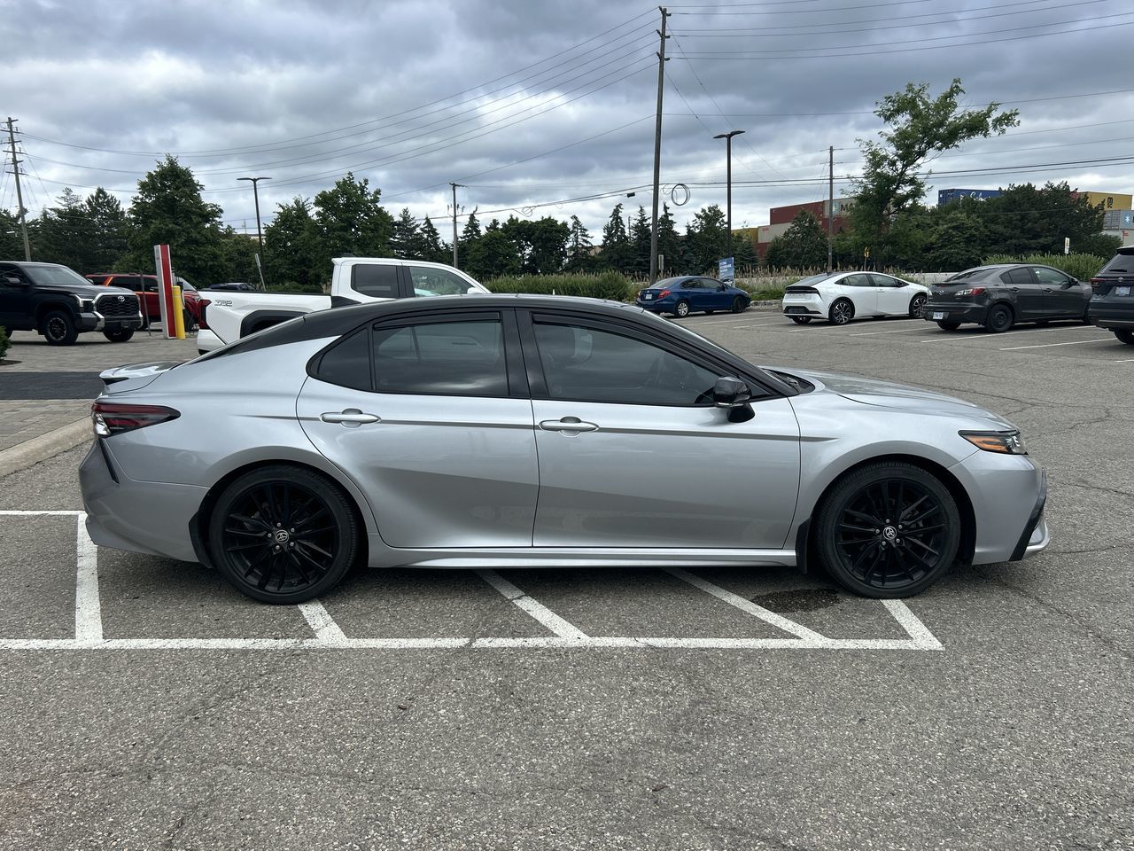 2023 Toyota Camry Hybrid in Bolton, Ontario