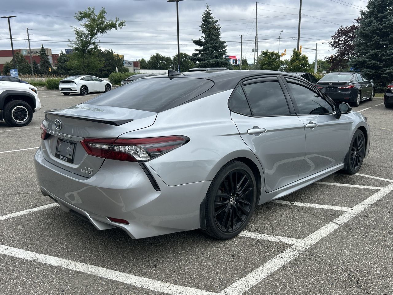 2023 Toyota Camry Hybrid in Bolton, Ontario