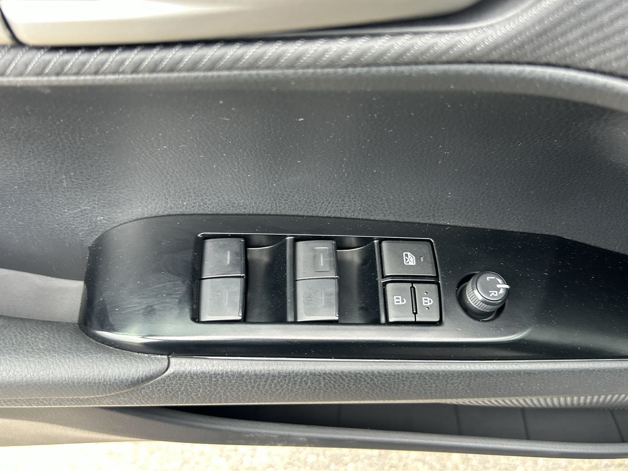 Toyota Camry Hybrid  2025 à Bolton, Ontario