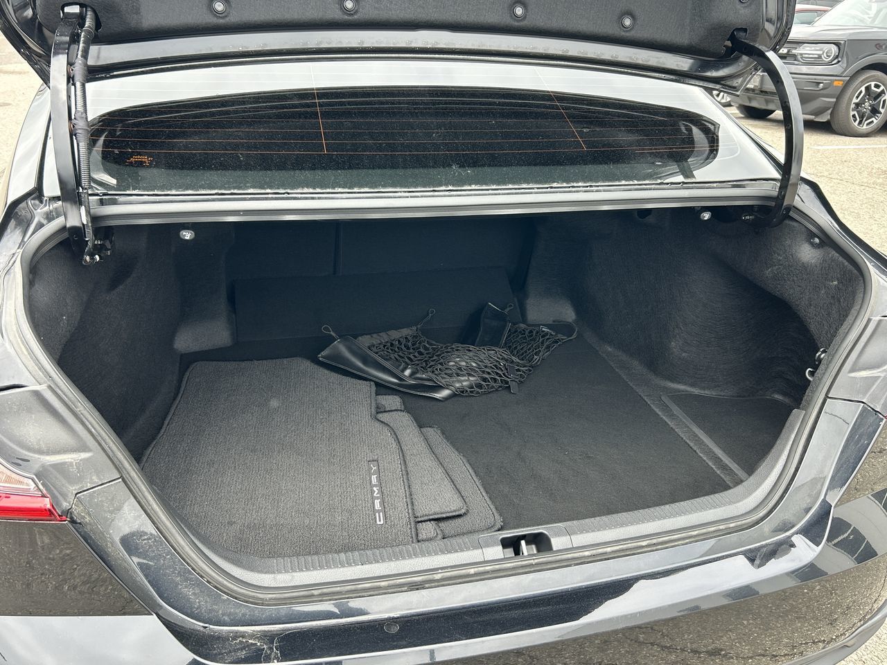 Toyota Camry Hybrid  2025 à Bolton, Ontario