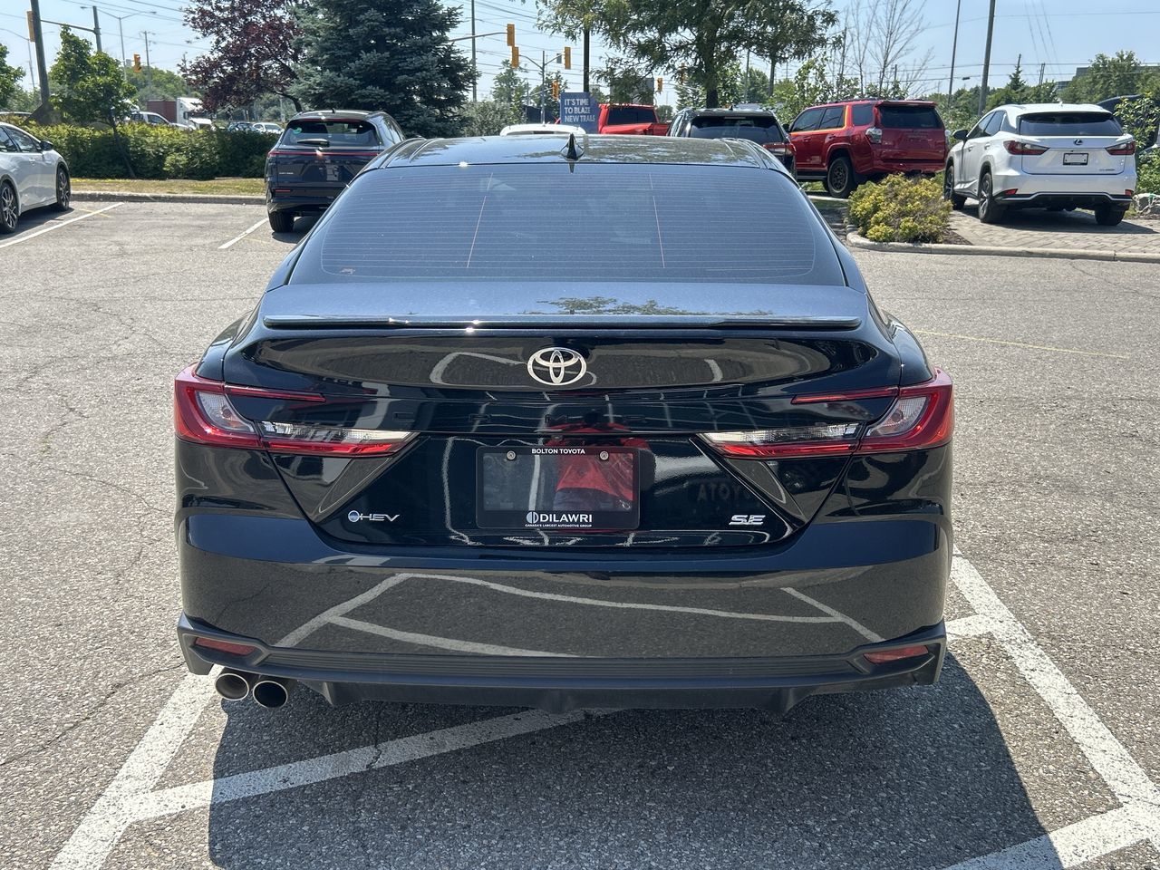 Toyota Camry Hybrid  2025 à Bolton, Ontario