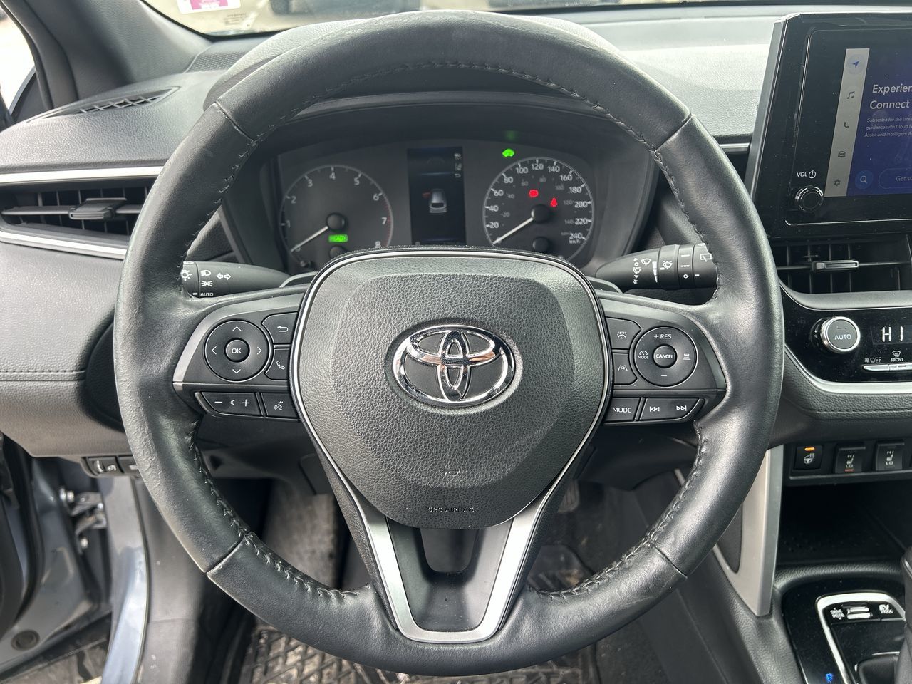 2023 Toyota Corolla Cross Hybrid