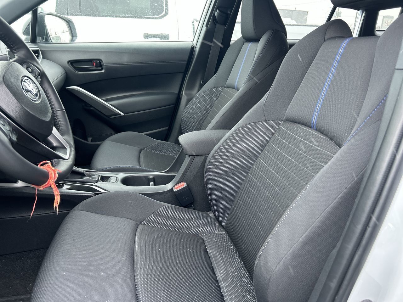 Toyota Corolla Cross Hybrid  2025 à Bolton, Ontario