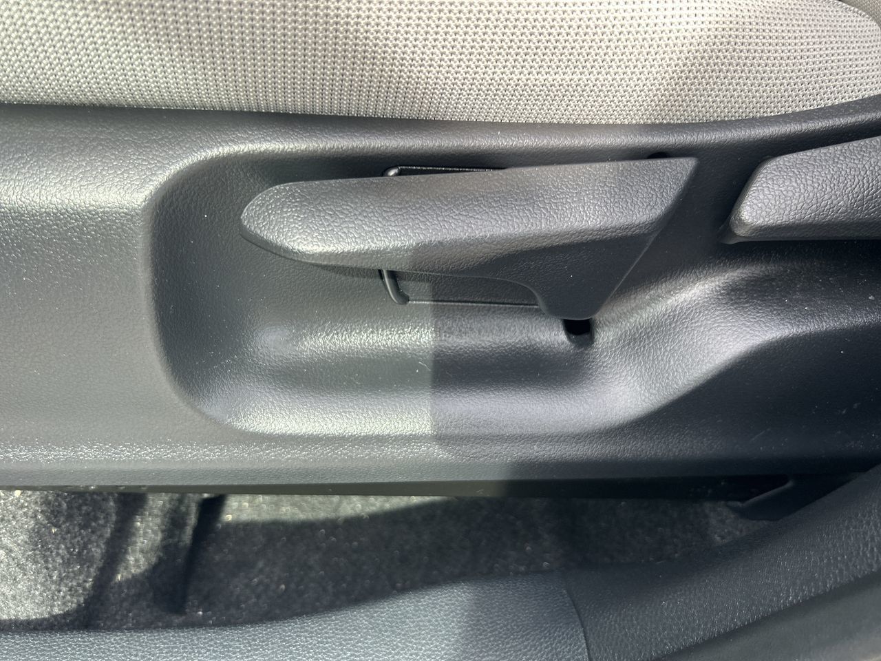 Toyota COROLLA CROSS  2024 à Bolton, Ontario