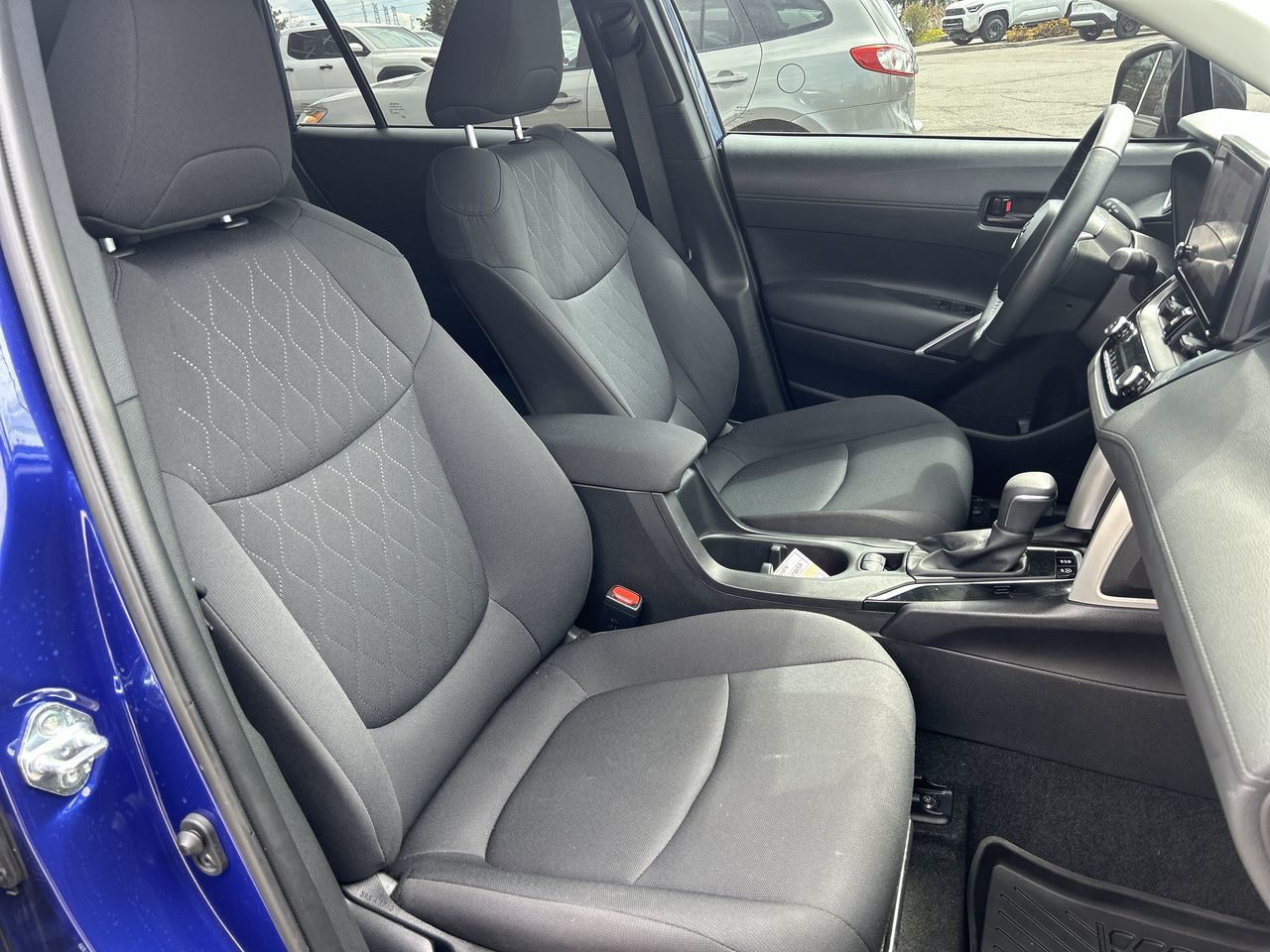 Toyota Corolla Cross  2025 à Bolton, Ontario