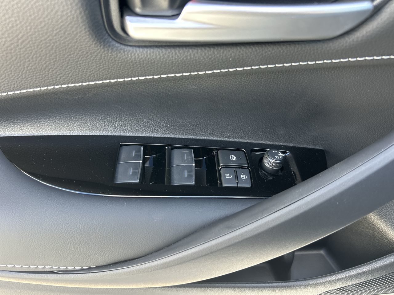 2025 Toyota Corolla Hatchback