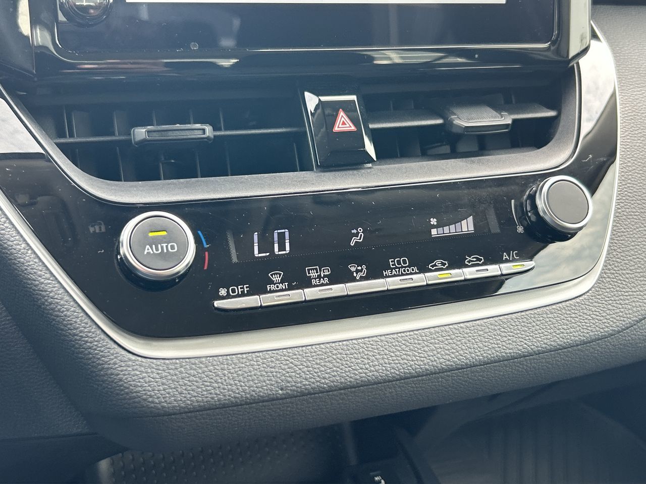 2024 Toyota COROLLA HYBRID