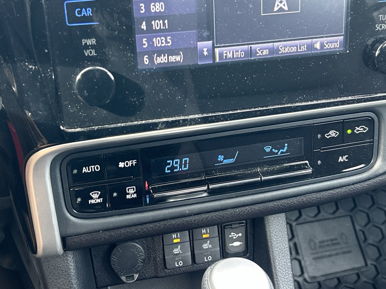 Toyota Corolla  2017 à Bolton, Ontario