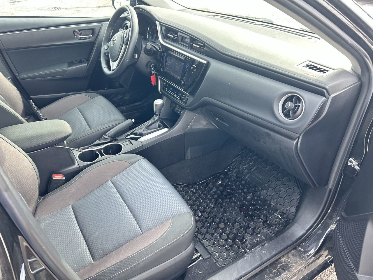 Toyota Corolla  2017 à Bolton, Ontario