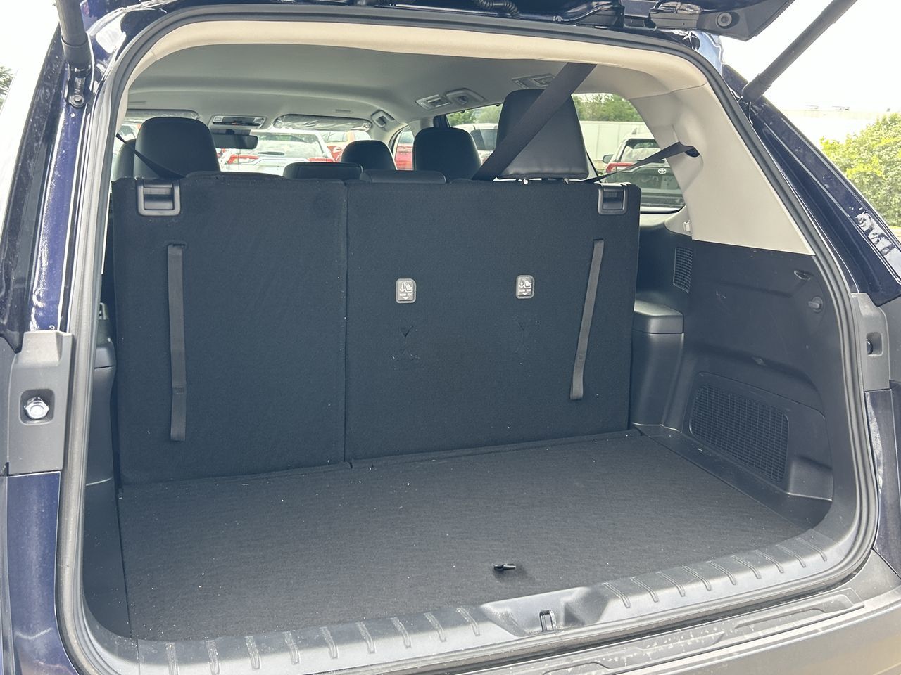 2025 Toyota GRAND HIGHLANDER HYB in Bolton, Ontario