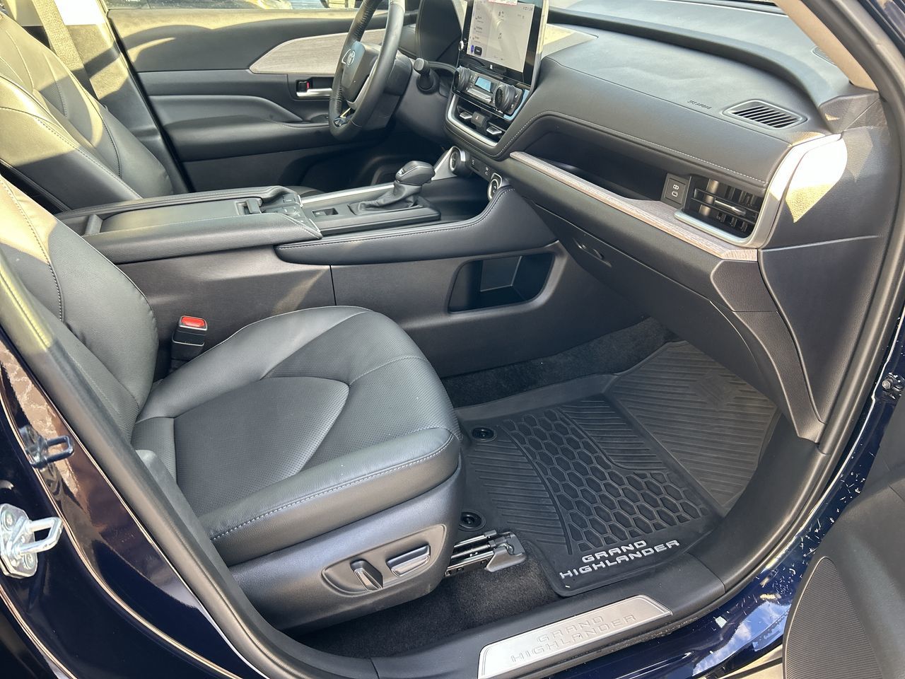 2025 Toyota Grand Highlander Hyb