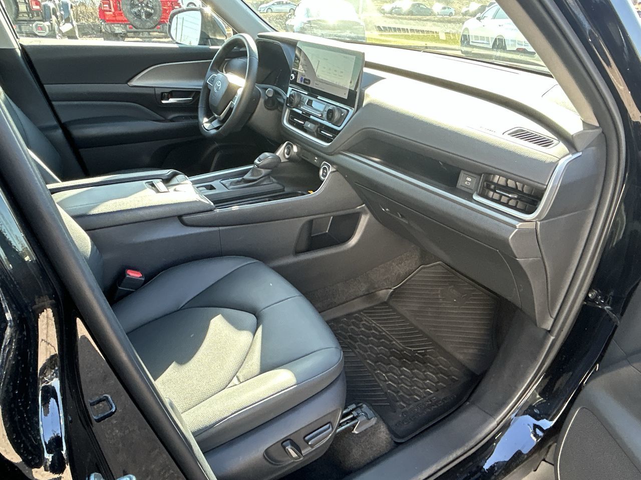 2024 Toyota Grand Highlander in Bolton, Ontario