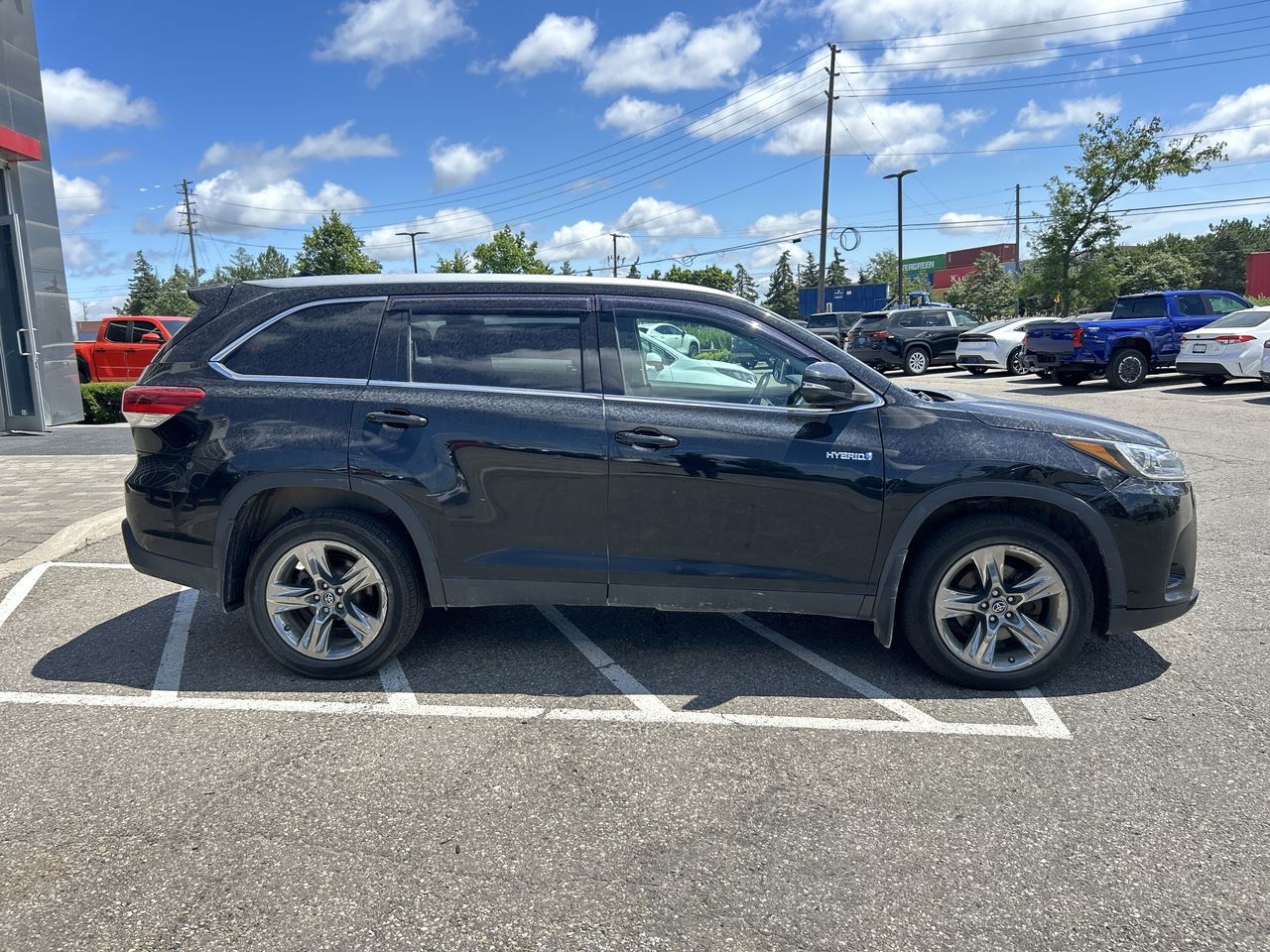 2019 Toyota Highlander hybrid in Bolton, Ontario