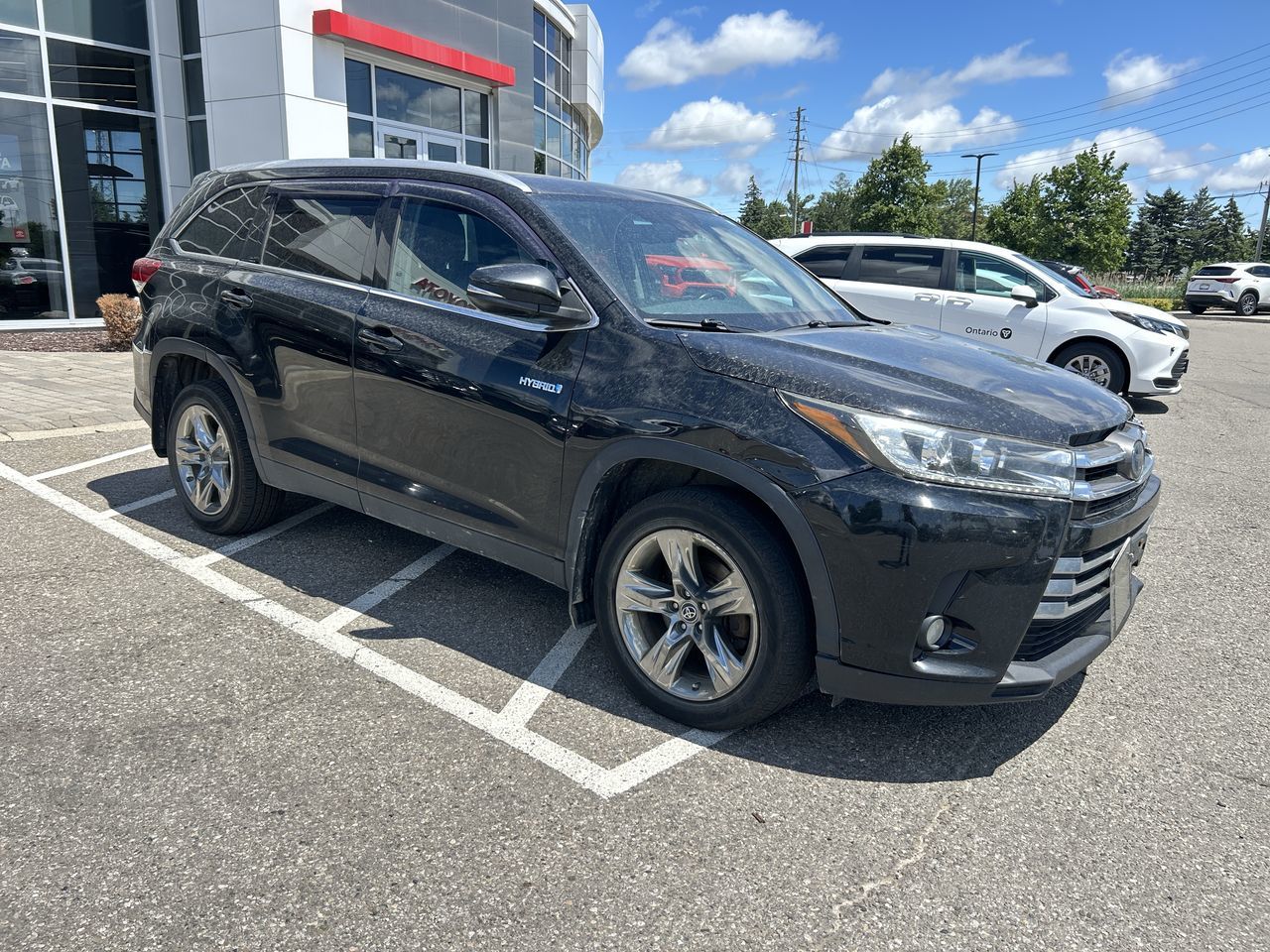 2019 Toyota Highlander hybrid in Bolton, Ontario