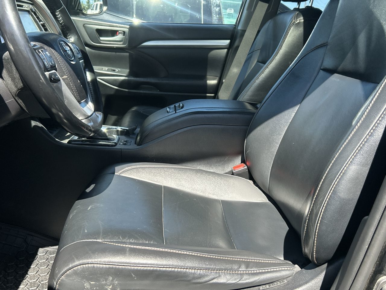 Toyota Highlander hybrid  2019 à Bolton, Ontario