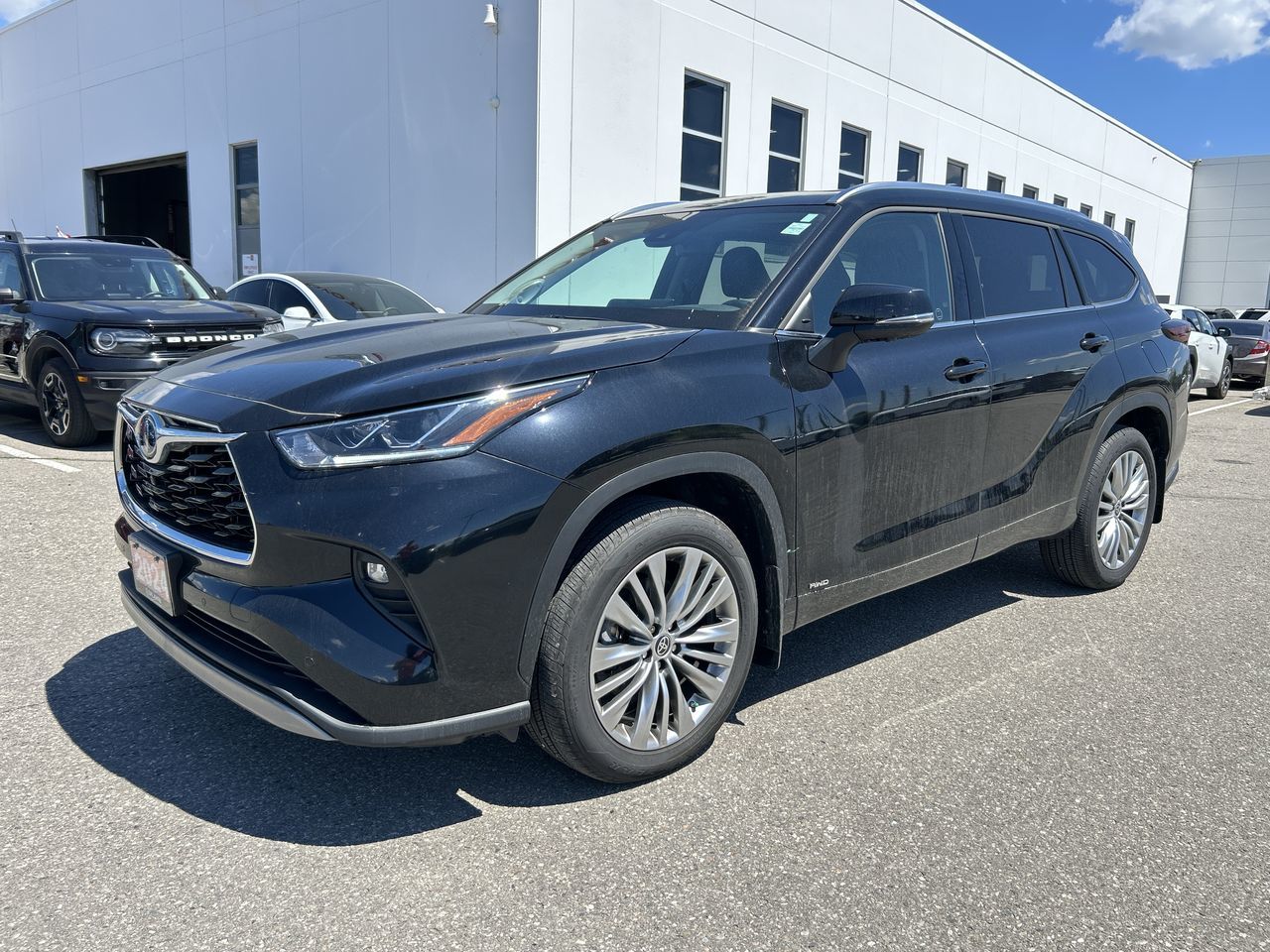 2024 Toyota Highlander hybrid in Bolton, Ontario