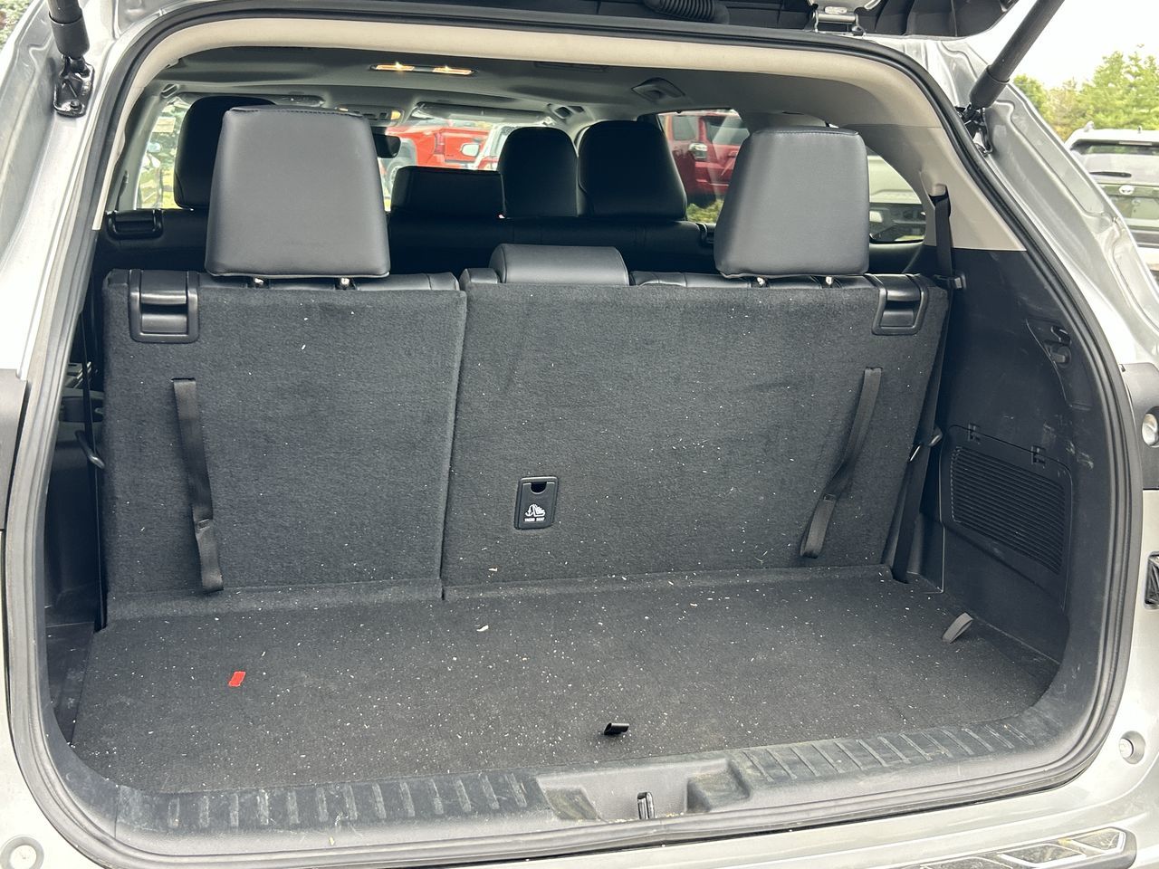 2024 Toyota Highlander hybrid in Bolton, Ontario