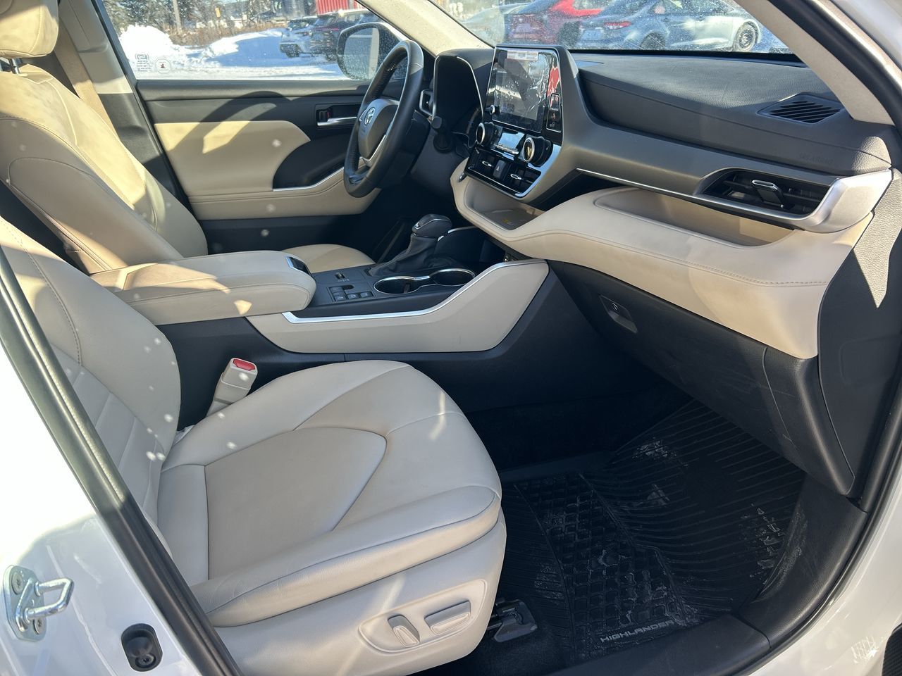 2024 Toyota Highlander Hybrid