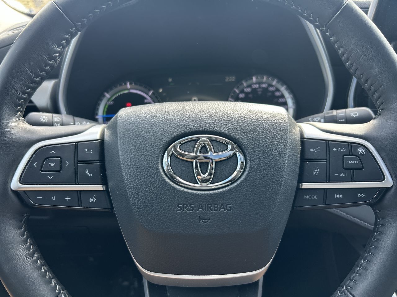 Toyota Highlander Hybrid  2024 à Bolton, Ontario