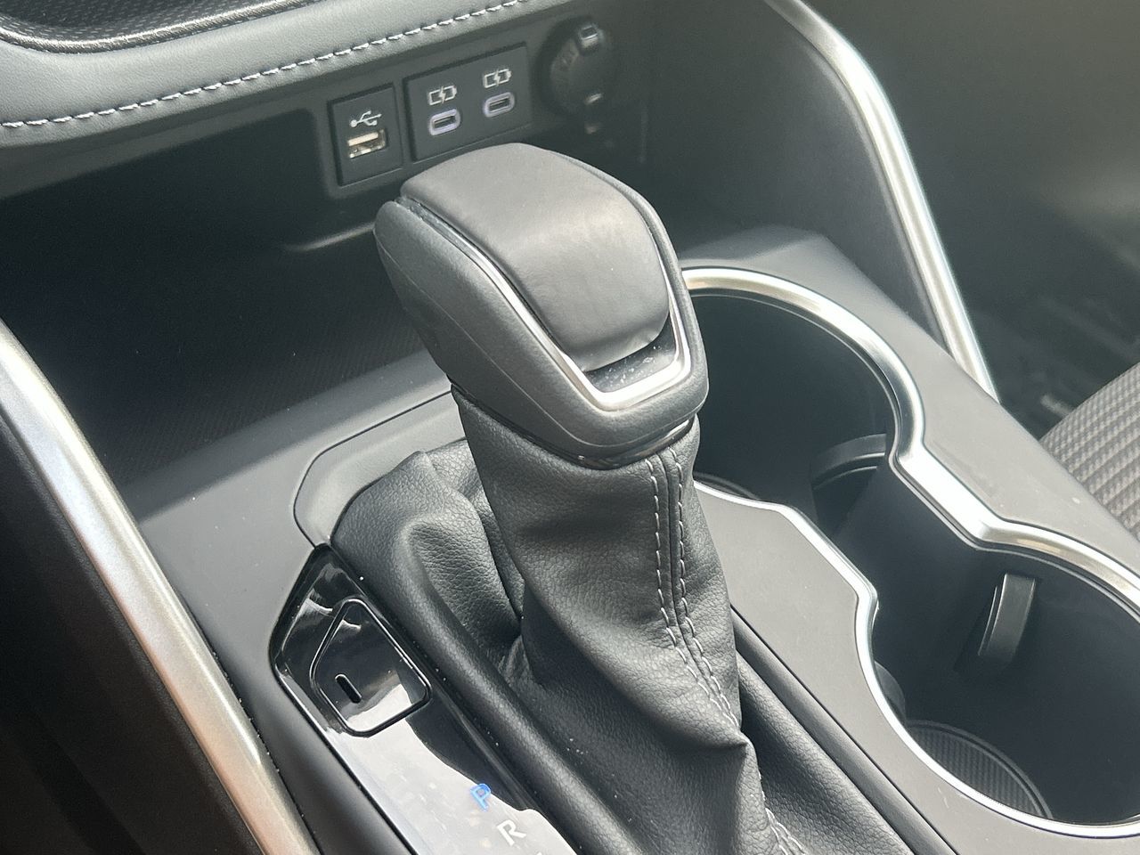 2025 Toyota Highlander Hybrid