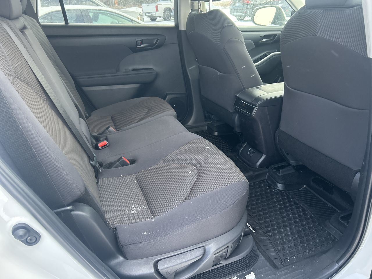 2025 Toyota Highlander Hybrid