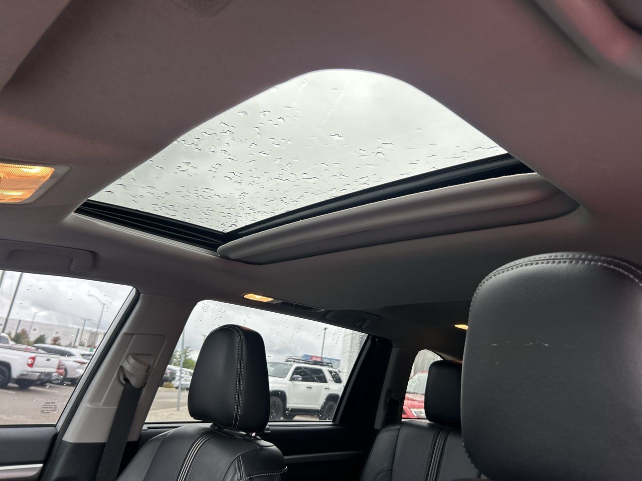 2018 Toyota Highlander in Bolton, Ontario