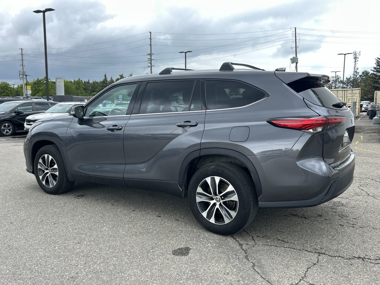 2021 Toyota Highlander in Bolton, Ontario