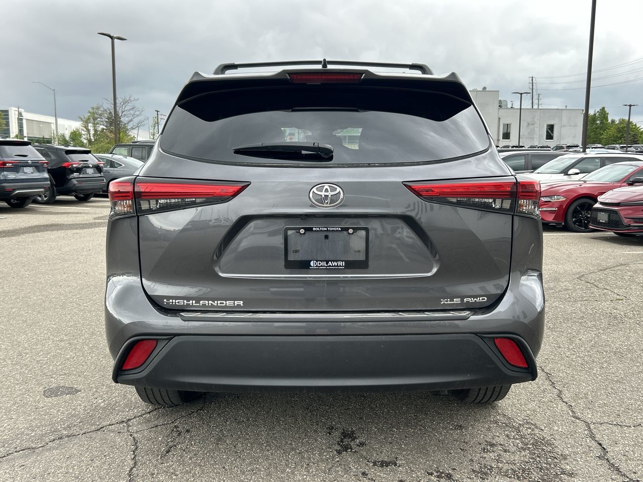 2021 Toyota Highlander in Bolton, Ontario