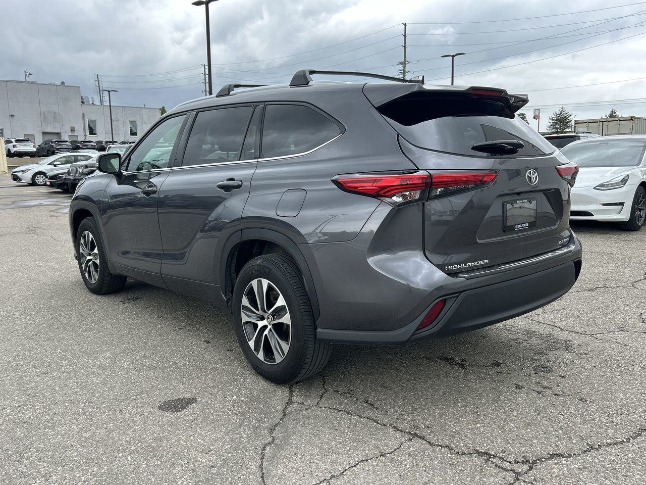 2021 Toyota Highlander in Bolton, Ontario