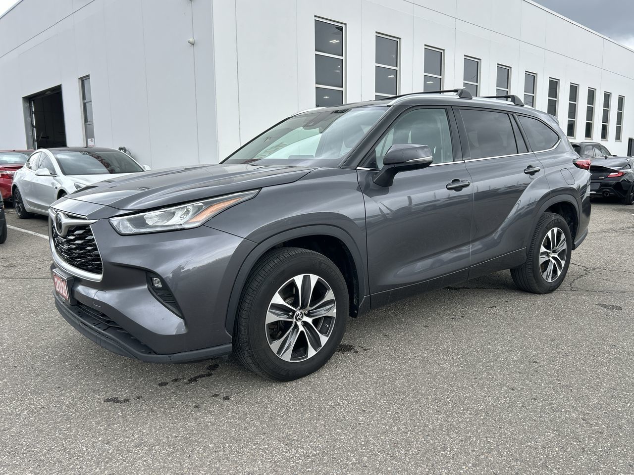 2021 Toyota Highlander in Bolton, Ontario
