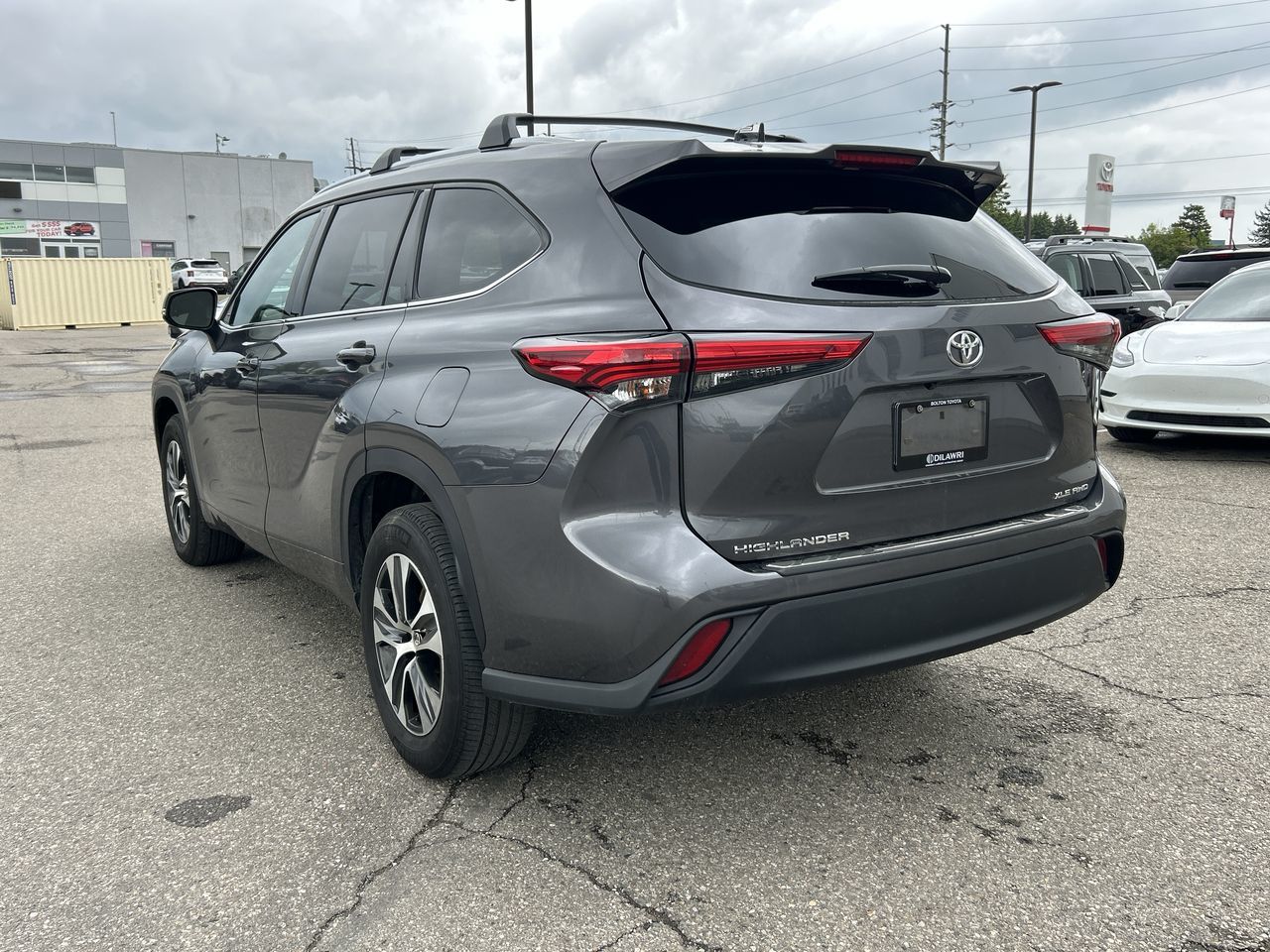 2021 Toyota Highlander in Bolton, Ontario