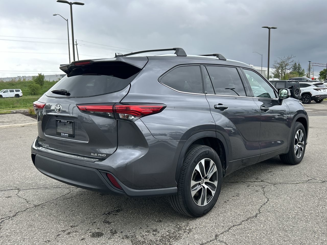 2021 Toyota Highlander in Bolton, Ontario
