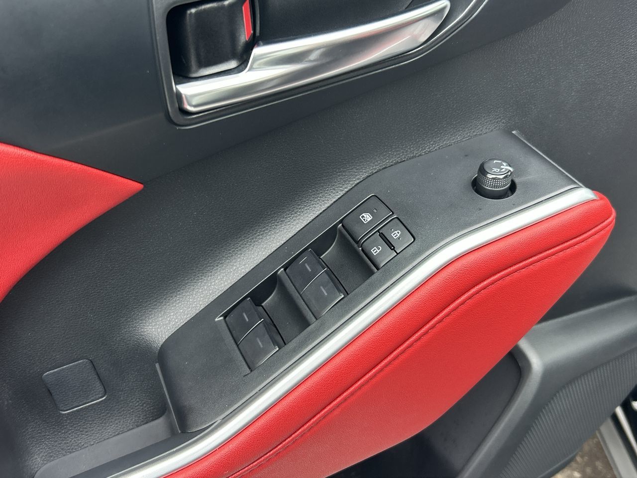 Toyota Highlander  2024 à Bolton, Ontario