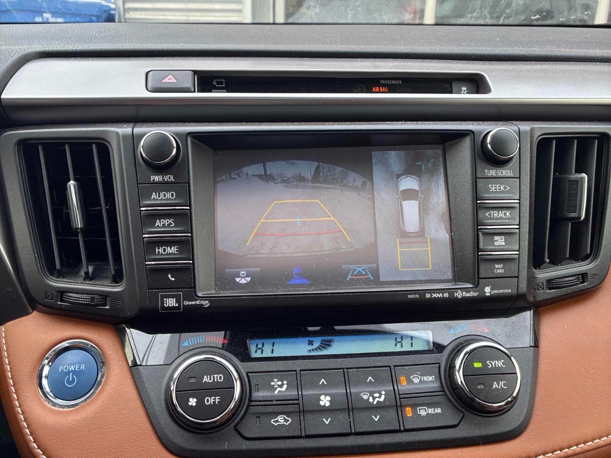 2016 Toyota RAV4 Hybrid in Bolton, Ontario