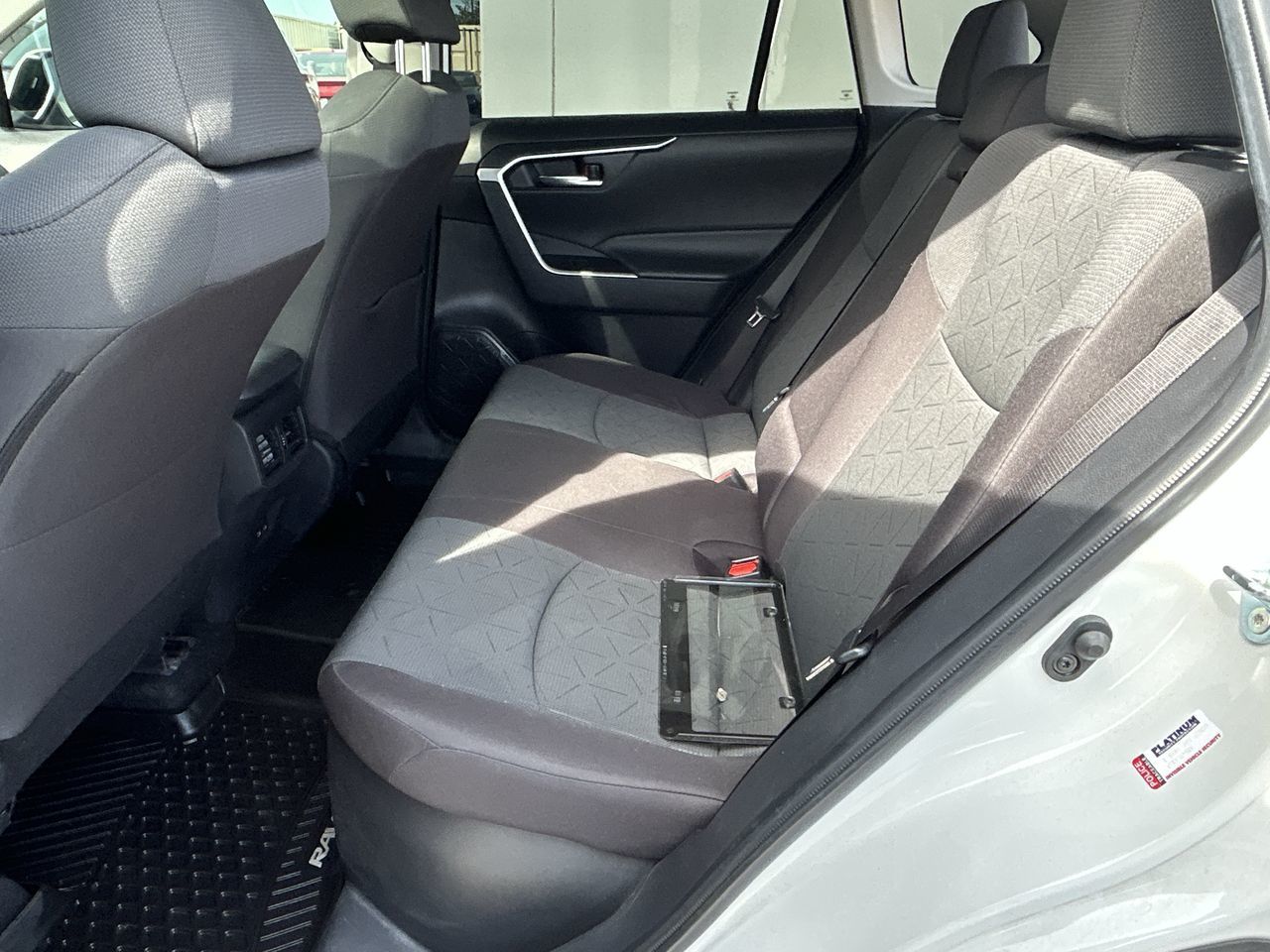Toyota RAV4 Hybrid  2024 à Bolton, Ontario