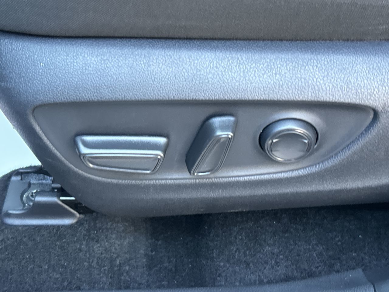 2025 Toyota RAV4 Hybrid