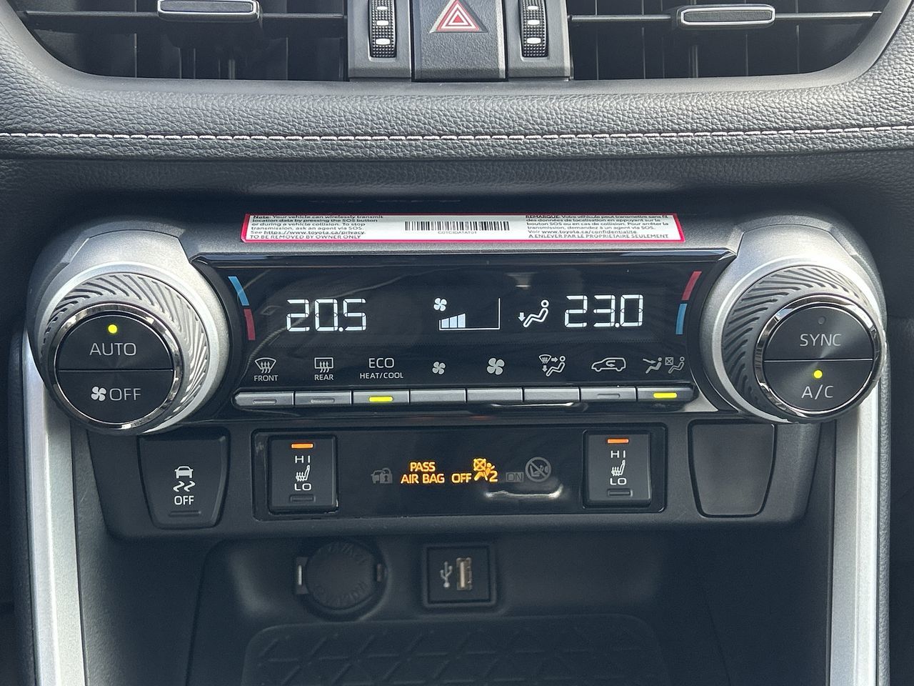 Toyota RAV4 Hybrid  2025 à Bolton, Ontario
