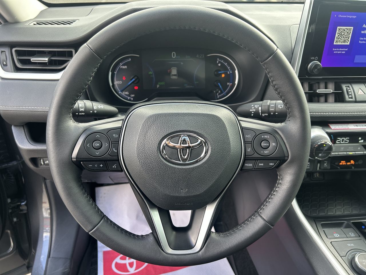 Toyota RAV4 Hybrid  2025 à Bolton, Ontario
