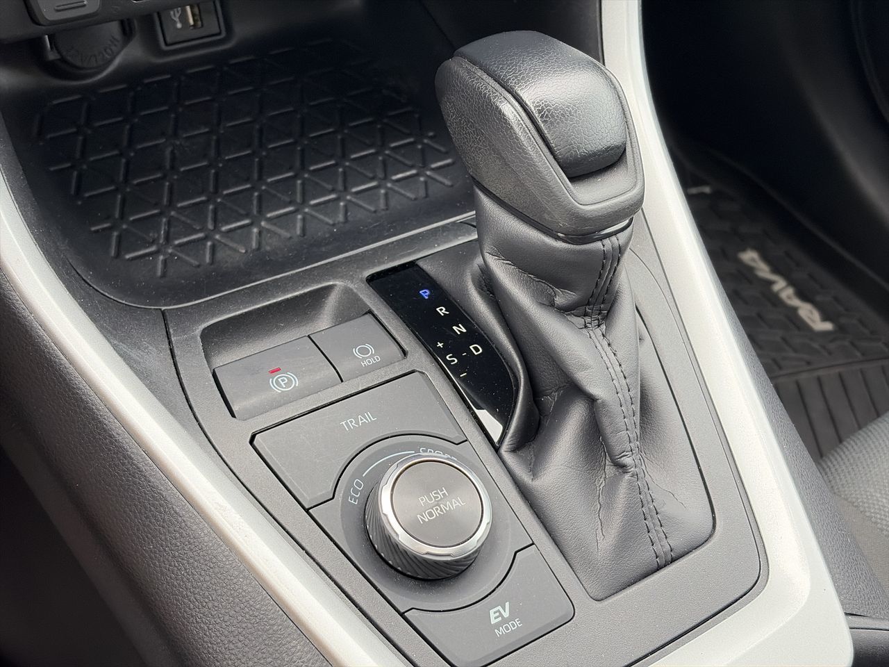 2025 Toyota RAV4 Hybrid