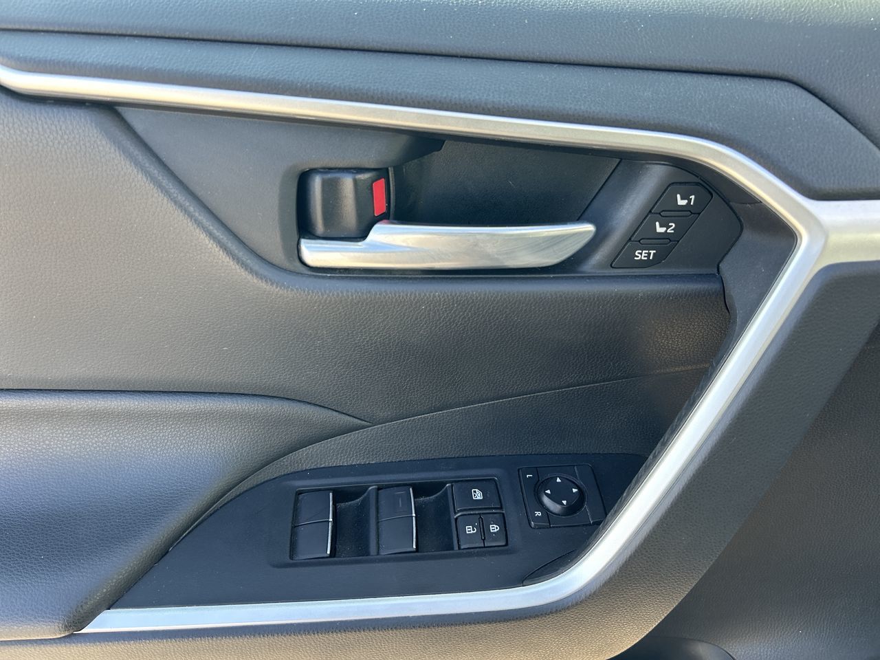 2021 Toyota RAV4 in Bolton, Ontario