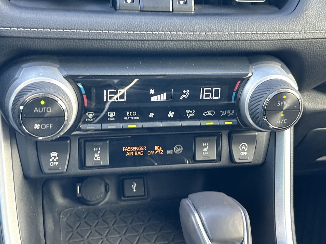 2021 Toyota RAV4 in Bolton, Ontario
