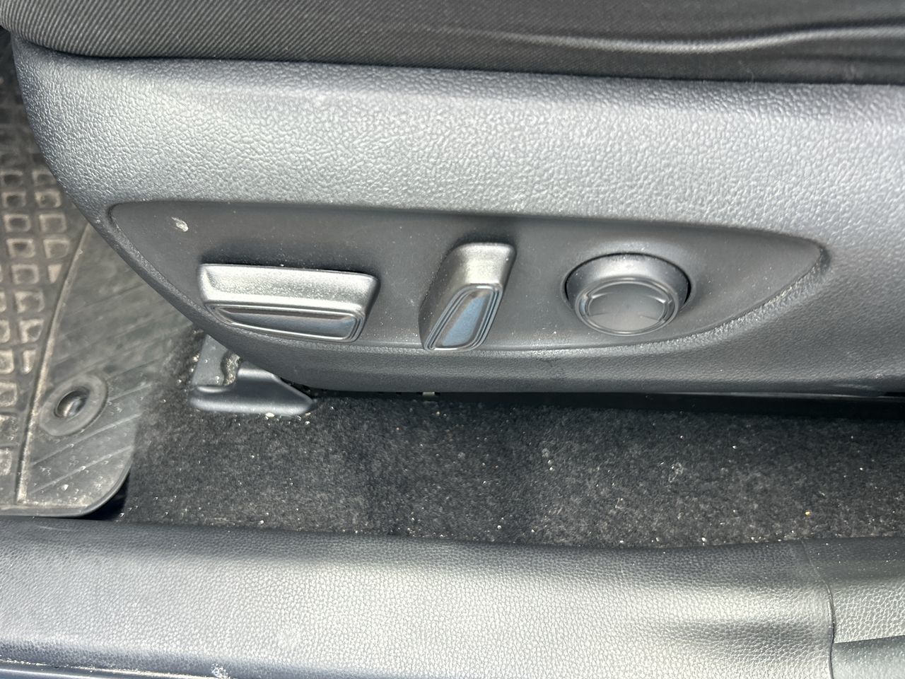 Toyota RAV4  2022 à Bolton, Ontario