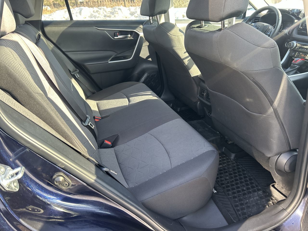 2022 Toyota RAV4 in Bolton, Ontario